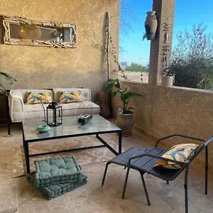 https://appartement-en-bord-de-fos-sur-mer.fr-provencehotel.com